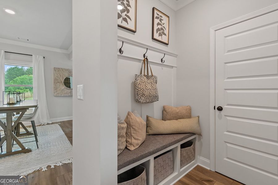 Furnished interior view inside a new home in Ponderosa Farms Manor, Gainesville (Image 19).
