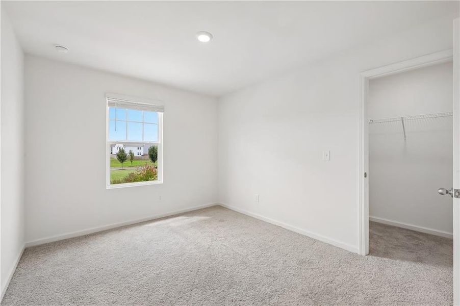 Spacious, unfurnished interior of a new home in Greyson Parc, Locust Grove (Image 23).