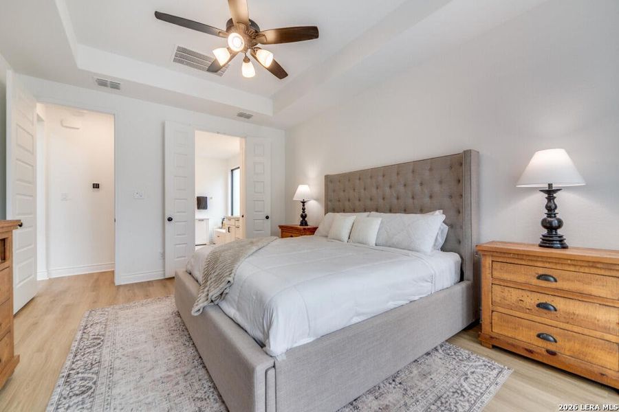 Furnished interior view inside a new home in Ventana Park, Bulverde (Image 13). Furnished interior view inside a new home in Ventana Park, Bulverde (Image 13).