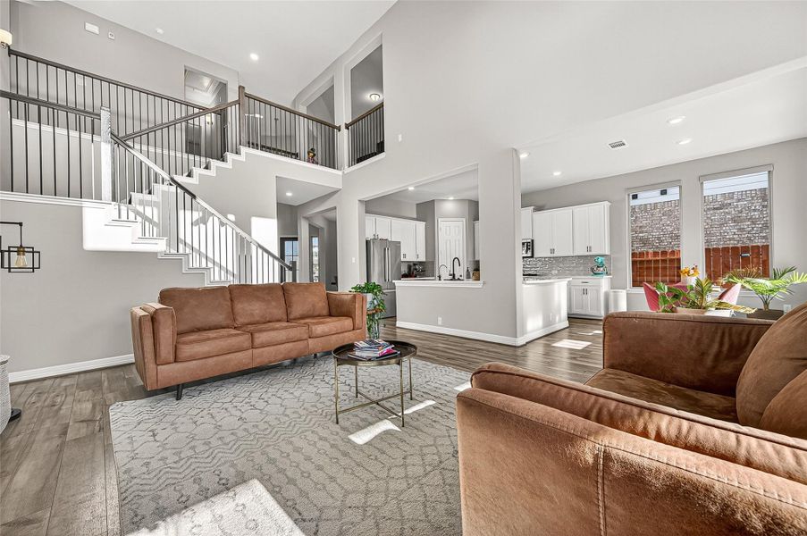 Furnished interior view inside a new home in StoneCreek Estates, Richmond (Image 6). Furnished interior view inside a new home in StoneCreek Estates, Richmond (Image 6).