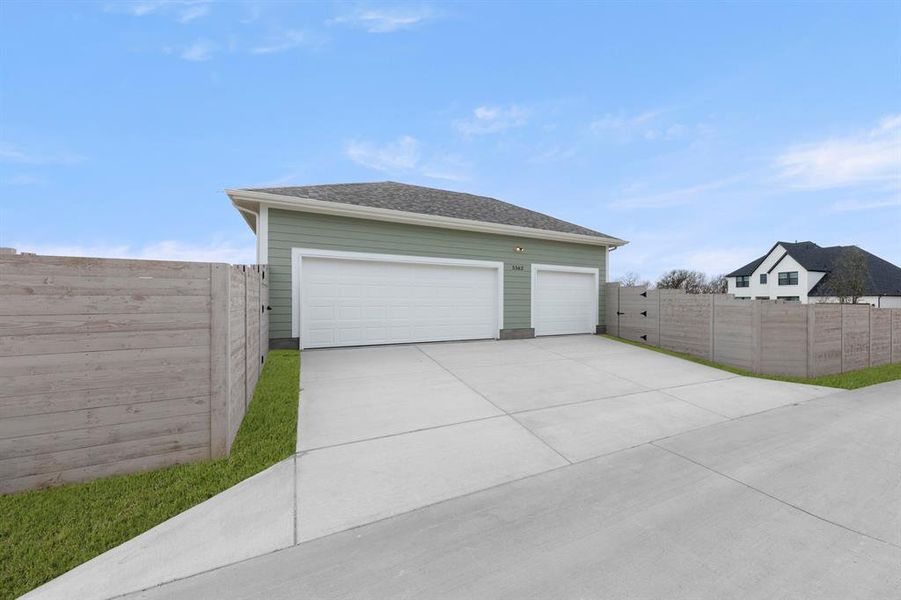 26. 3362 Andesite - Back