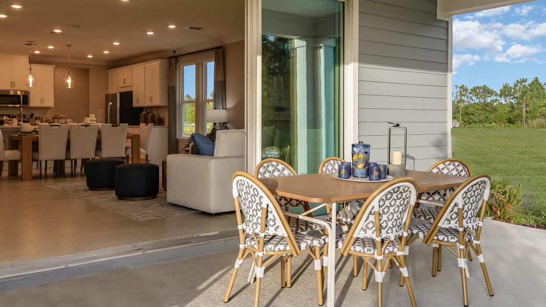 Exterior details and patio area of a home in Colbert Landings, Palm Coast (Image 23).