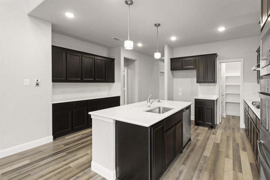 Representative furnished interior of a home built from the Fairmont by Pacesetter Homes in Leonard Trails, Anna (Image 6). Representative furnished interior of a home built from the Fairmont by Pacesetter Homes in Leonard Trails, Anna (Image 6).