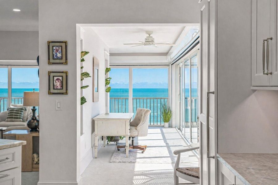 Ocean Balcony Ocean Balcony