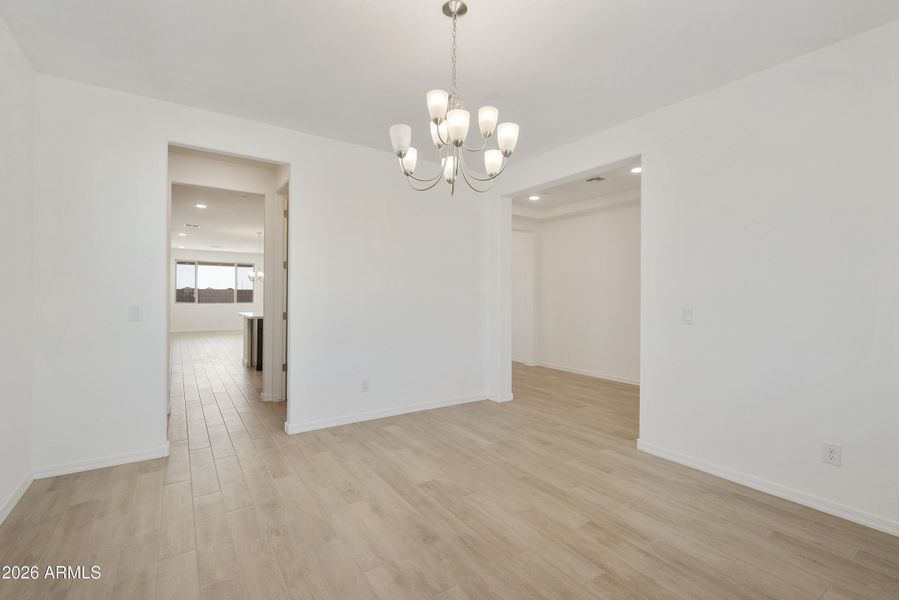 DINING ROOM DINING ROOM