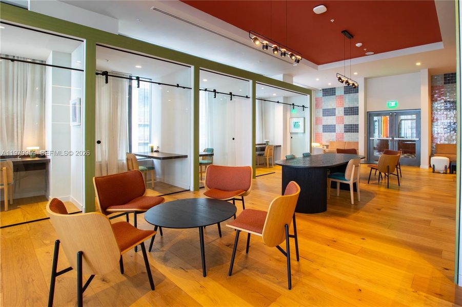 Community amenities in , Miami (Image 13).