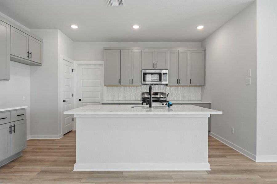 Furnished interior view inside a new home in Union Collection at Park Central, Georgetown (Image 11). Furnished interior view inside a new home in Union Collection at Park Central, Georgetown (Image 11).