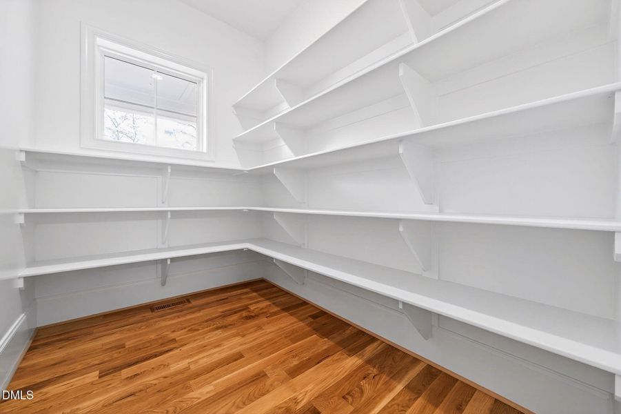 28-web-or-mls-7825 Penny Rd (25 of 70) 28-web-or-mls-7825 Penny Rd (25 of 70)