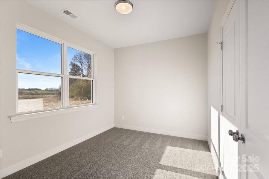 Spacious, unfurnished interior of a new home in , Olin (Image 22).