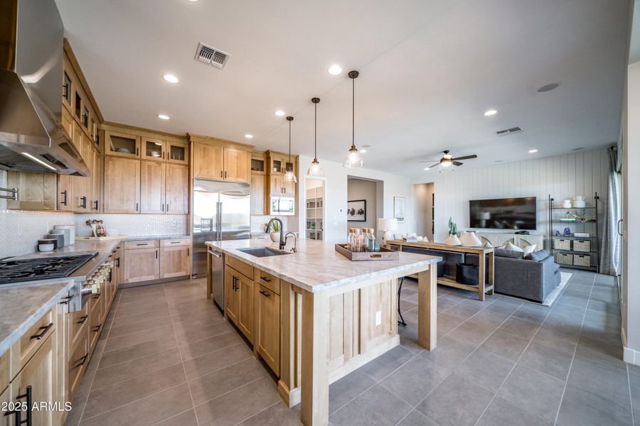 11597 N 169 Ave 11597 N 169 Ave