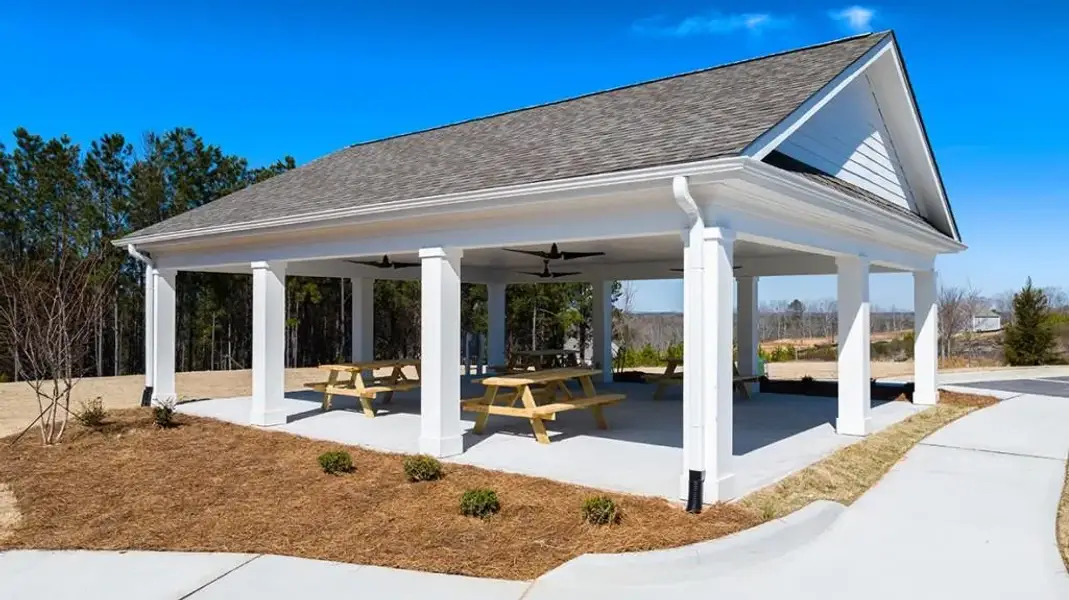 Community amenities in Oaks at Cedar Grove, Fairburn (Image 29). Community amenities in Oaks at Cedar Grove, Fairburn (Image 29).