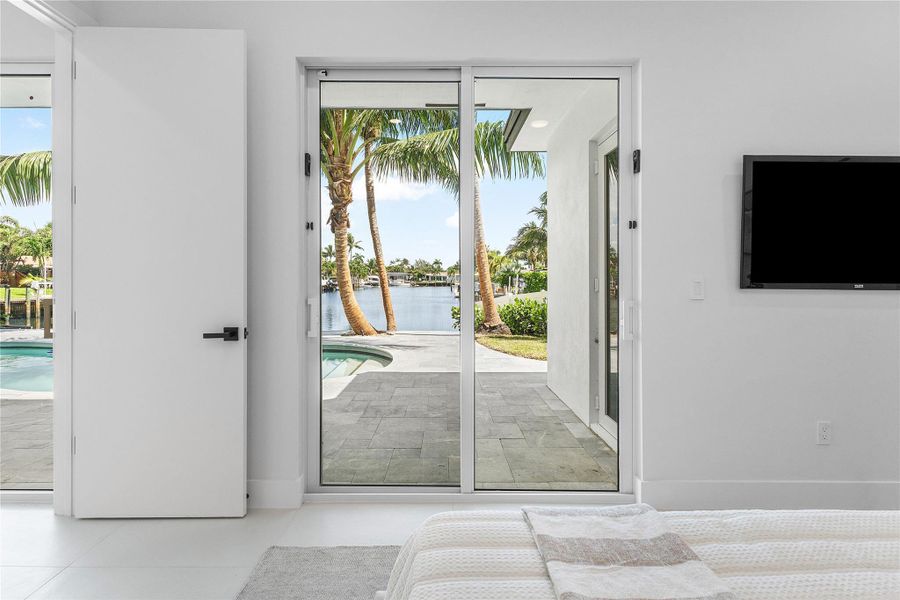 Furnished interior view inside a new home in , Pompano Beach (Image 13).