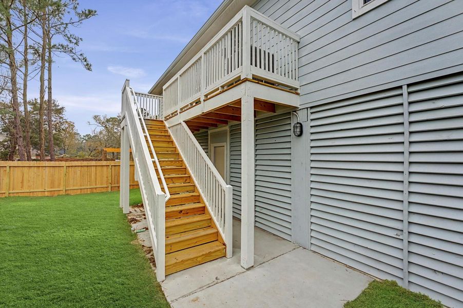 Exterior details and patio area of a home in Peacock Isle, Dickinson (Image 20).