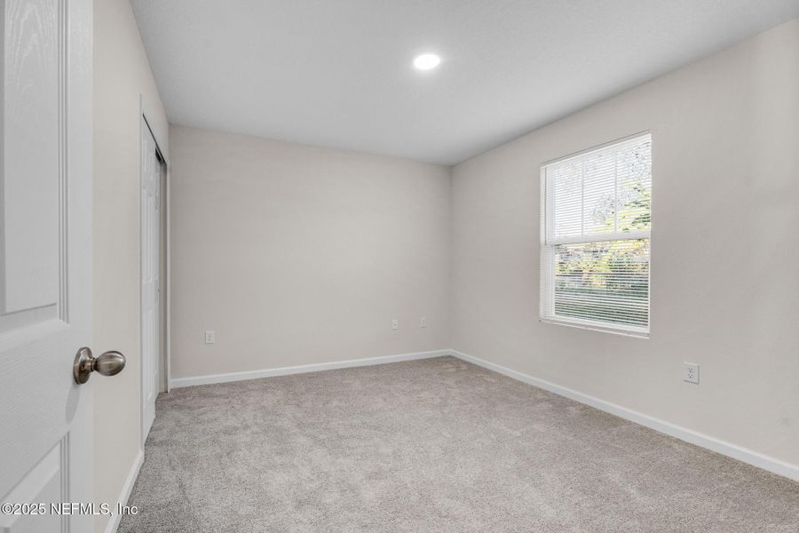 Spacious, unfurnished interior of a new home in , Jacksonville (Image 22).