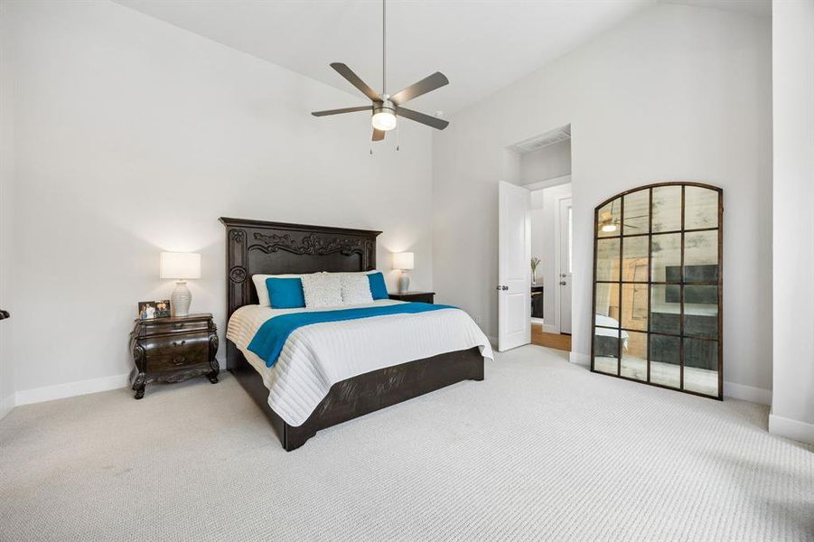 Furnished interior view inside a new home in Sandbrock Ranch, Aubrey (Image 28).