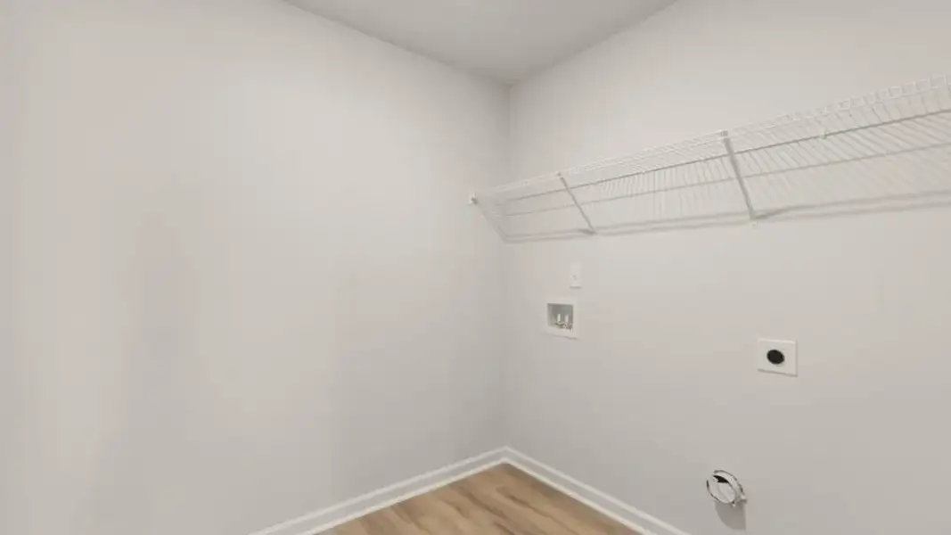 Spacious, unfurnished interior of a new home in , Canton (Image 14).