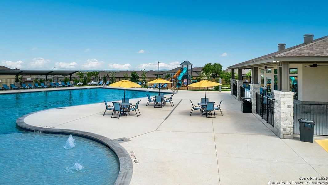 Community amenities in Riverstone at Westpointe, San Antonio (Image 37).