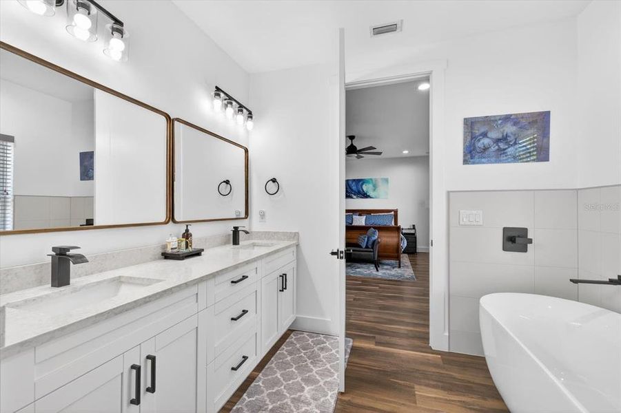 Furnished interior view inside a new home in , Tampa (Image 38).