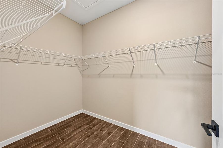Spacious, unfurnished interior of a new home in Sabana Reserve, Ocala (Image 11). Spacious, unfurnished interior of a new home in Sabana Reserve, Ocala (Image 11).