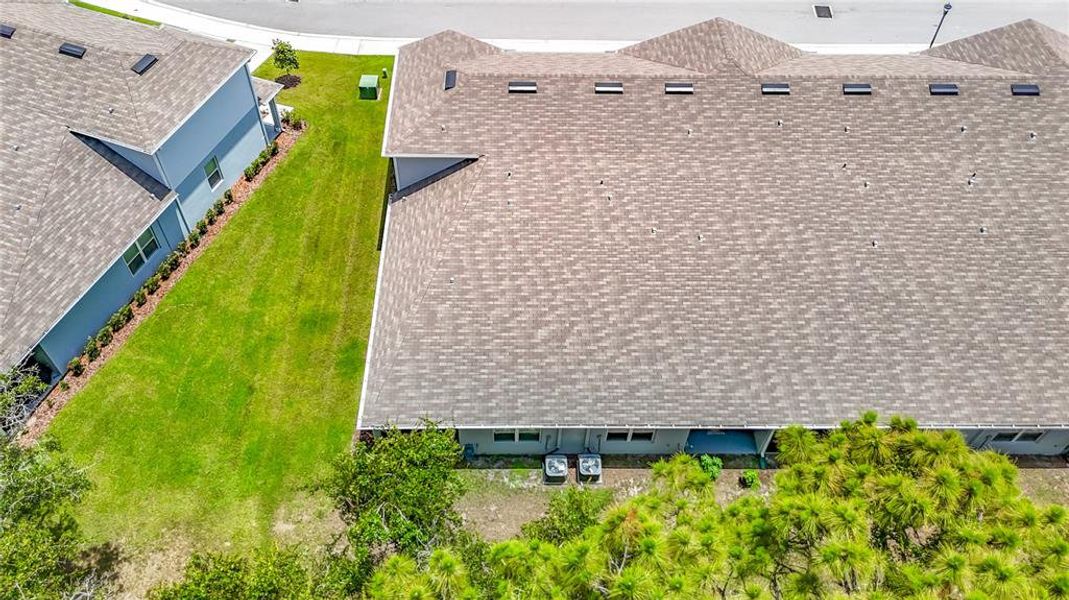Exterior details and patio area of a home in , New Port Richey (Image 30).