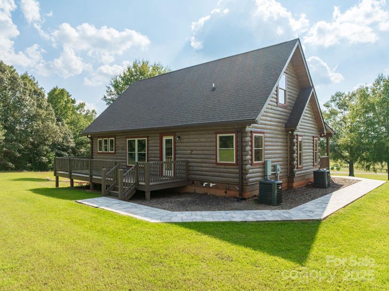 Image 24 of a home in . Image 24 of a home in .