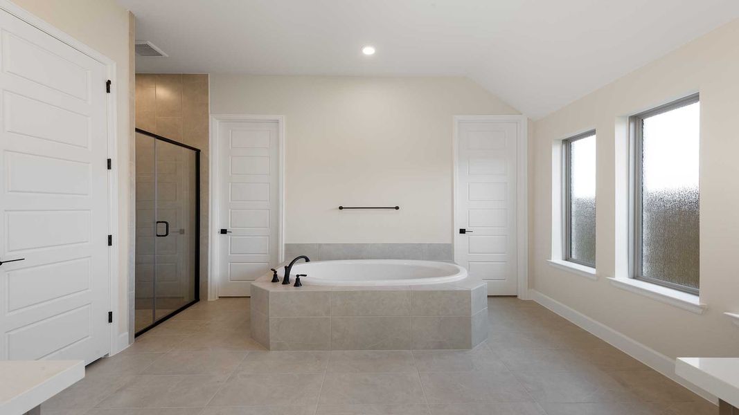 Furnished interior view inside a new home in Hillstead, Lavon (Image 54).