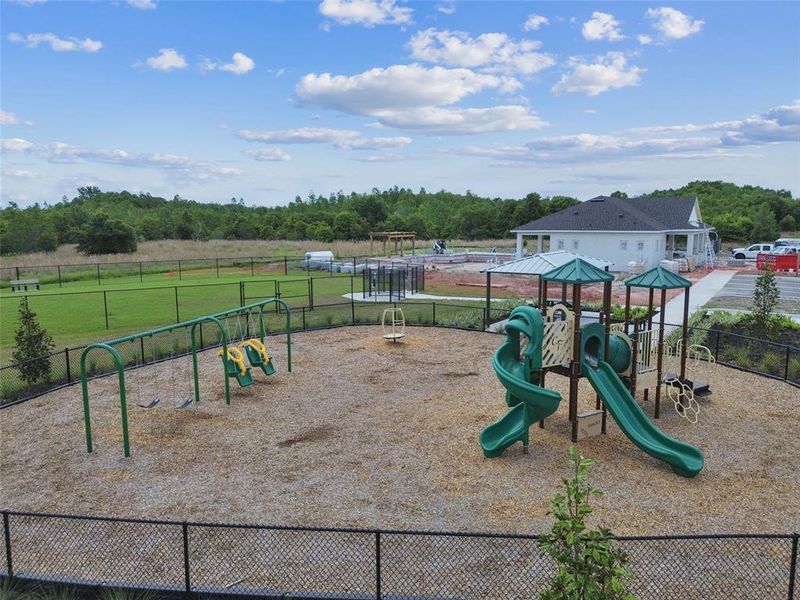 Community amenities in , Land O' Lakes (Image 55).