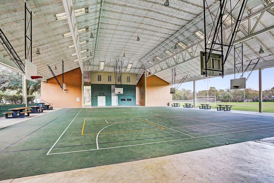 Lynn Gripon Park at Countryside Park offers basketball courts.