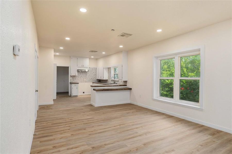 Spacious, unfurnished interior of a new home in , Coleman (Image 25).