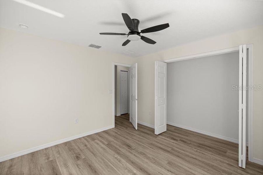 Spacious, unfurnished interior of a new home in , Ocklawaha (Image 18).