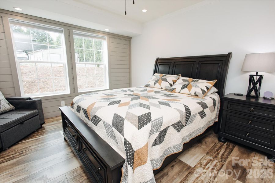 Furnished interior view inside a new home in , Nebo (Image 17).