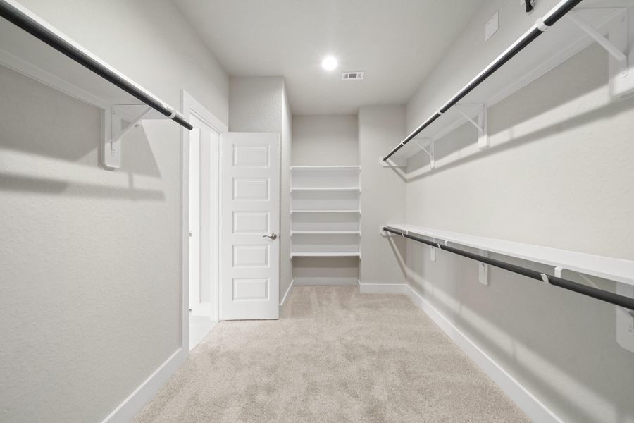 Spacious, unfurnished interior of a new home in Morton Creek Ranch, Katy (Image 25). Spacious, unfurnished interior of a new home in Morton Creek Ranch, Katy (Image 25).