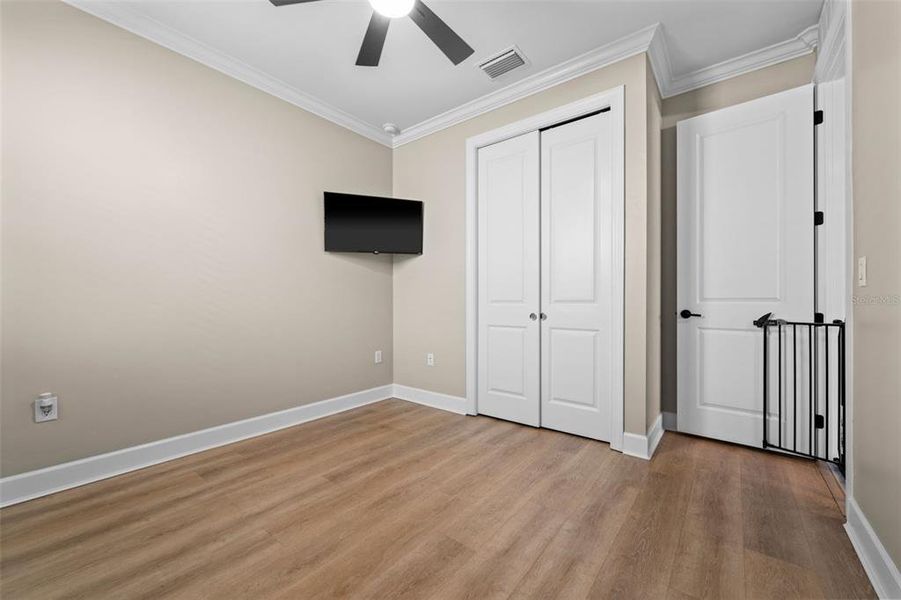 Spacious, unfurnished interior of a new home in , Punta Gorda (Image 24).