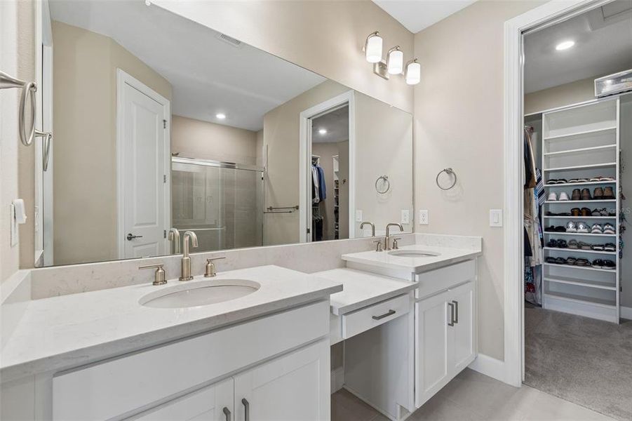 Furnished interior view inside a new home in , Wesley Chapel (Image 18).