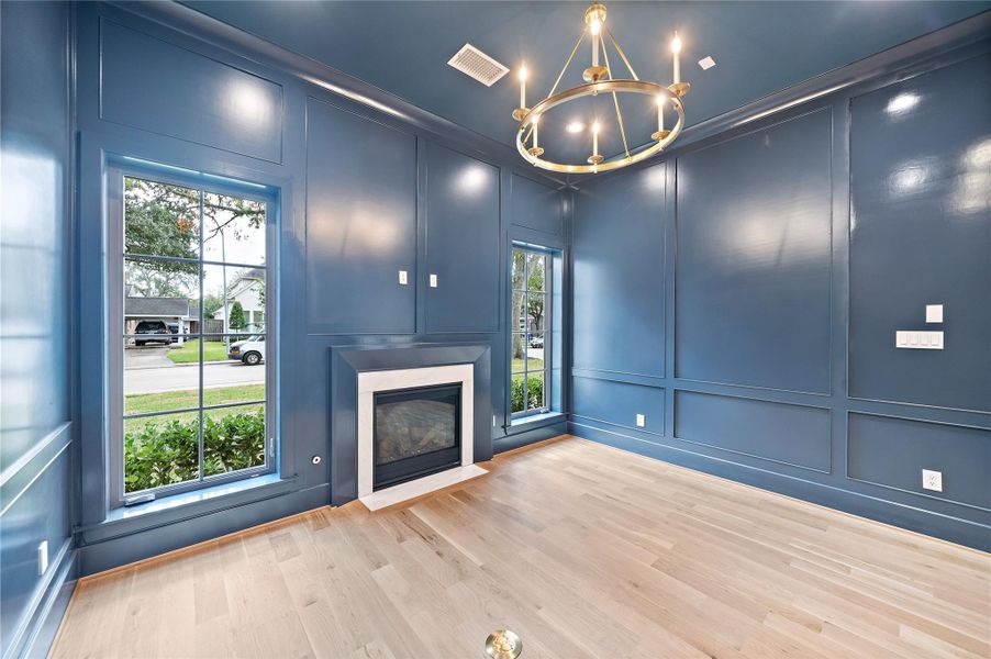 Spacious, unfurnished interior of a new home in , Houston (Image 17).