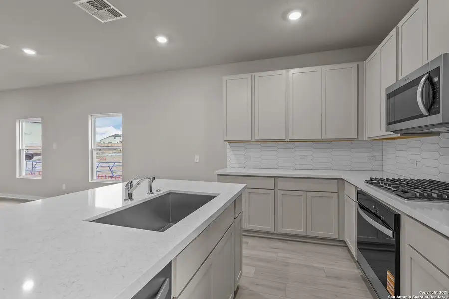 Furnished interior view inside a new home in Garden Grove, San Antonio (Image 13).