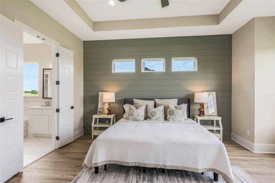 Another view of all the custom accents in this room Another view of all the custom accents in this room