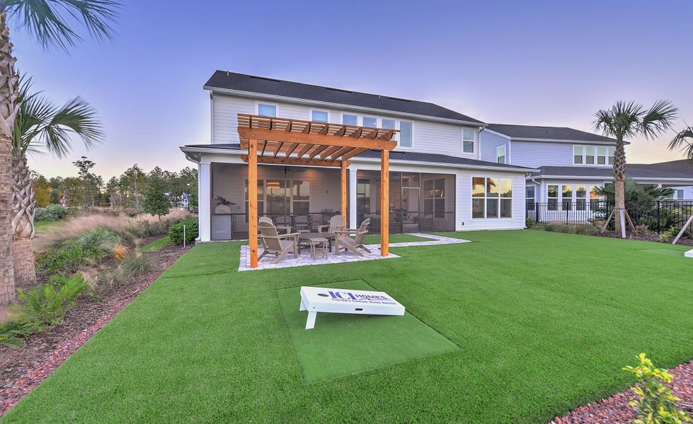 Exterior details and patio area of a home in Middlebourne, St. Johns (Image 3).