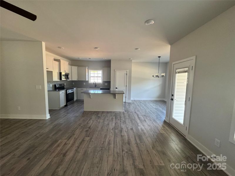 Image 7 of a home in Kerns Ridge.