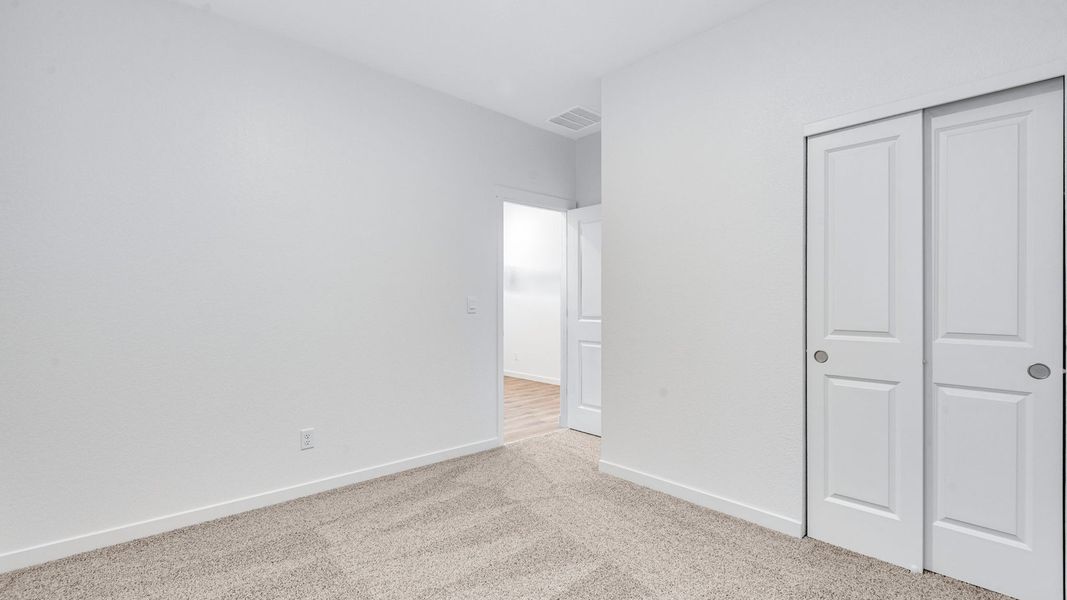 Spacious, unfurnished interior of a new home in Fossil Creek Ranch, Windsor (Image 23). Spacious, unfurnished interior of a new home in Fossil Creek Ranch, Windsor (Image 23).