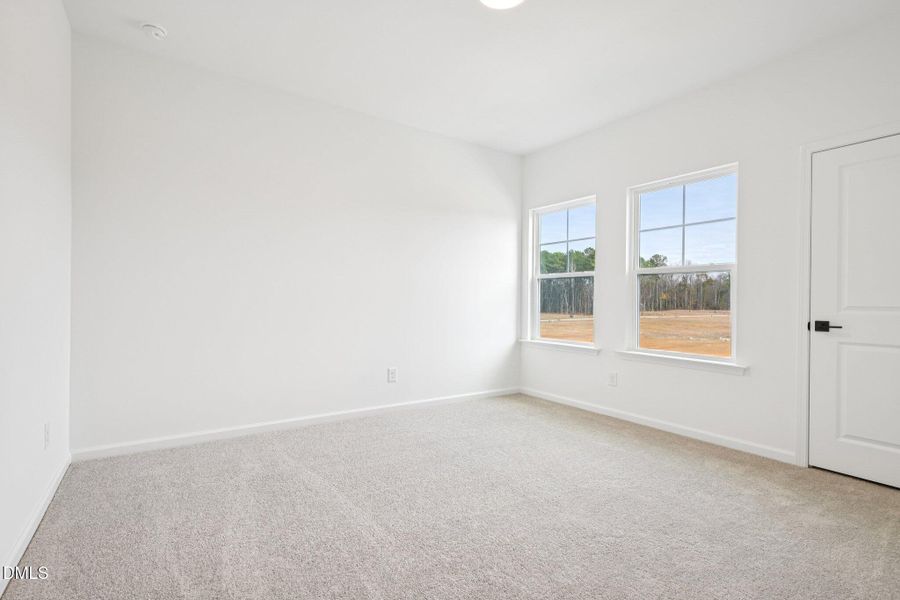 29-web-or-mls-N Stone Ml Trl-S2611-029 29-web-or-mls-N Stone Ml Trl-S2611-029