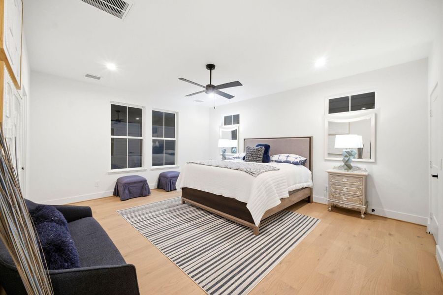 Furnished interior view inside a new home in , Houston (Image 40).