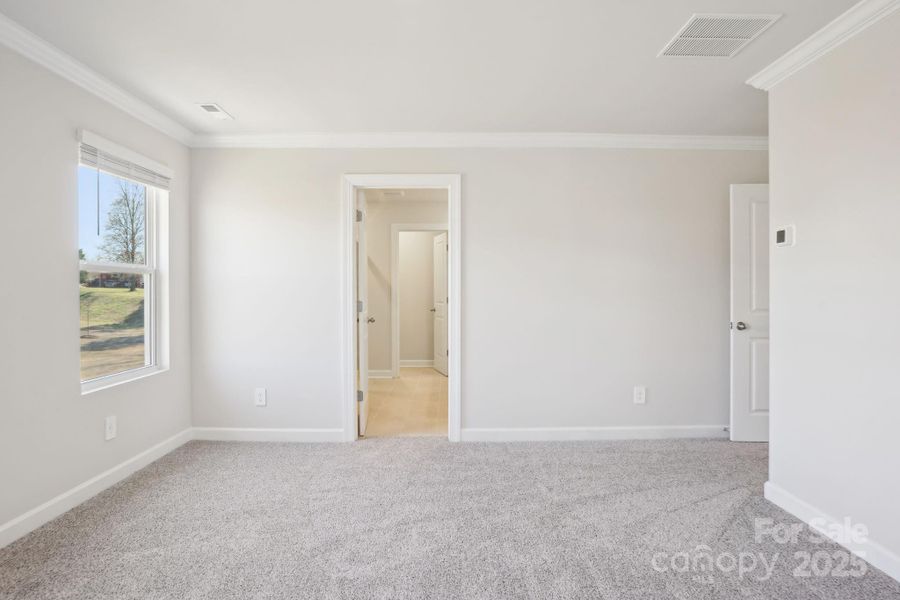 Photo is not of the actual home, but is an inspirational photo of builder’s model home and may depict options, furnishings, and/or decorator features that are not included Photo is not of the actual home, but is an inspirational photo of builder’s model home and may depict options, furnishings, and/or decorator features that are not included