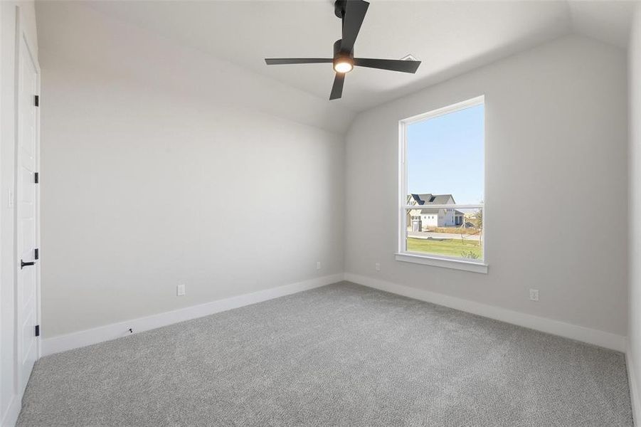 Spacious, unfurnished interior of a new home in Aledo Heights - Aledo ISD, Aledo (Image 20). Spacious, unfurnished interior of a new home in Aledo Heights - Aledo ISD, Aledo (Image 20).