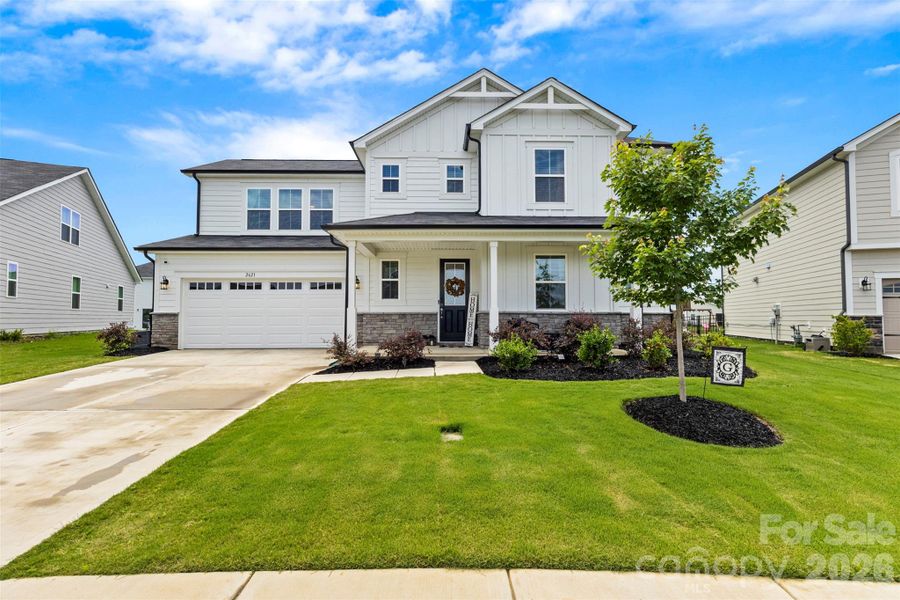 Welcome home to 2621 Crimson Way! Welcome home to 2621 Crimson Way!