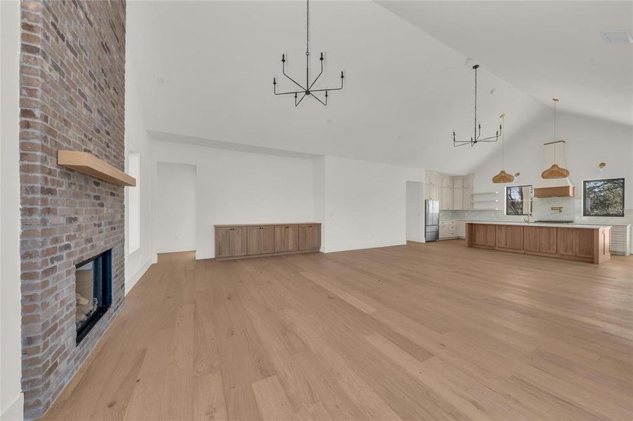 Spacious, unfurnished interior of a new home in , Sarasota (Image 35). Spacious, unfurnished interior of a new home in , Sarasota (Image 35).