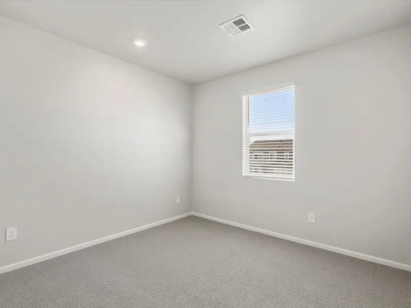 Spacious, unfurnished interior of a new home in Paint Brush Hills, Peyton (Image 14).