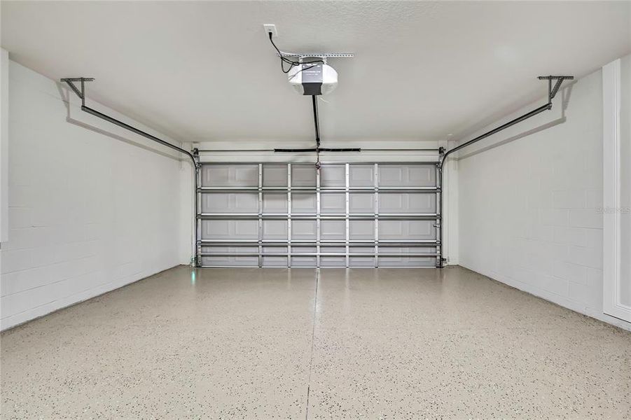 Furnished interior view inside a new home in , Citrus Springs (Image 7).