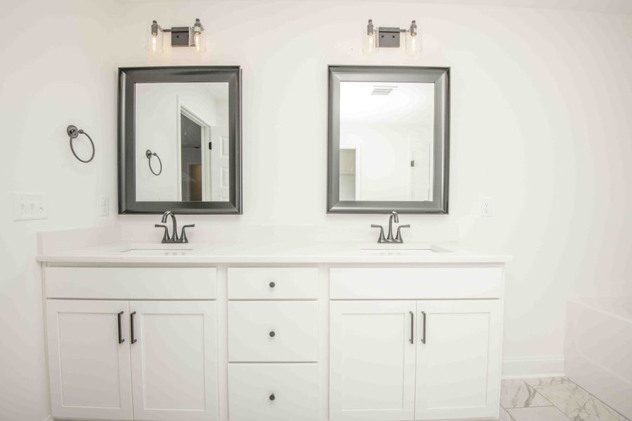 *Photo of example home. Selections and finishes may vary.