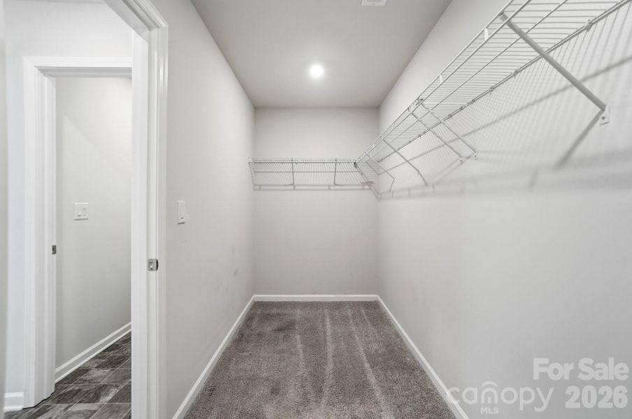 Spacious, unfurnished interior of a new home in , Monroe (Image 23).